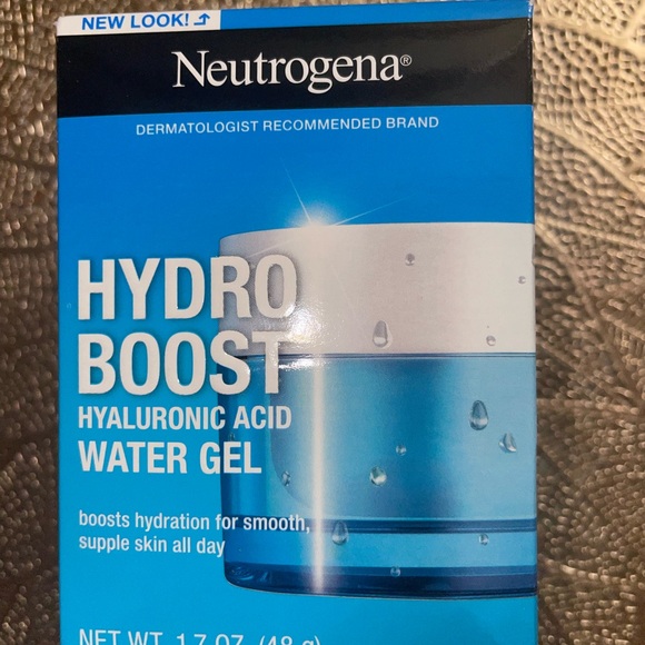 NWT Hyaluronic Acid Water Gel Moisturizer, 1.7 OZ - Picture 13 of 16